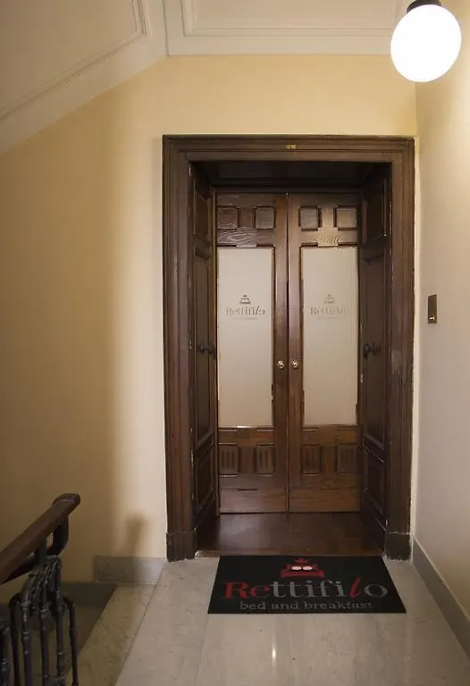 B&B Rettifilo Naples Italy