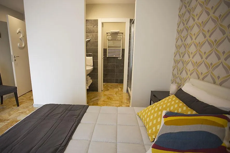 B&B Rettifilo Naples