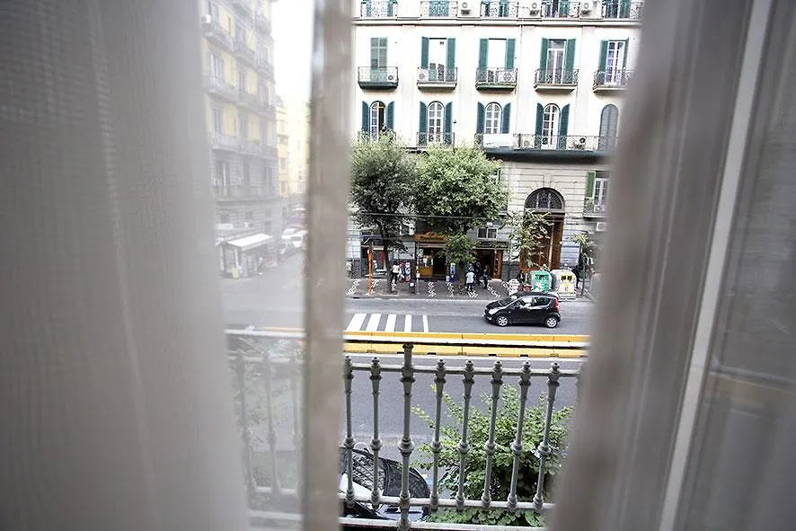 B&B Rettifilo Naples