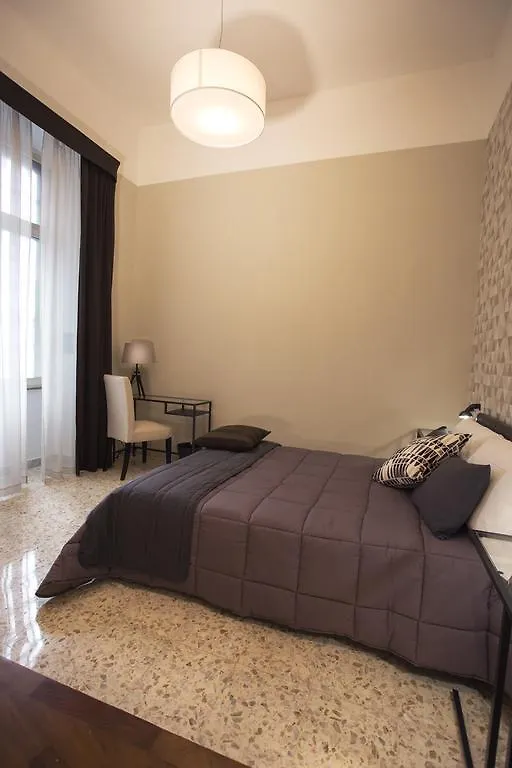 B&B Rettifilo Naples Guest house